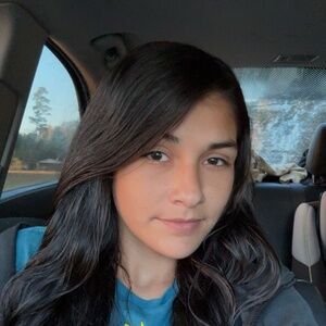 Meet your Posher, Bailey